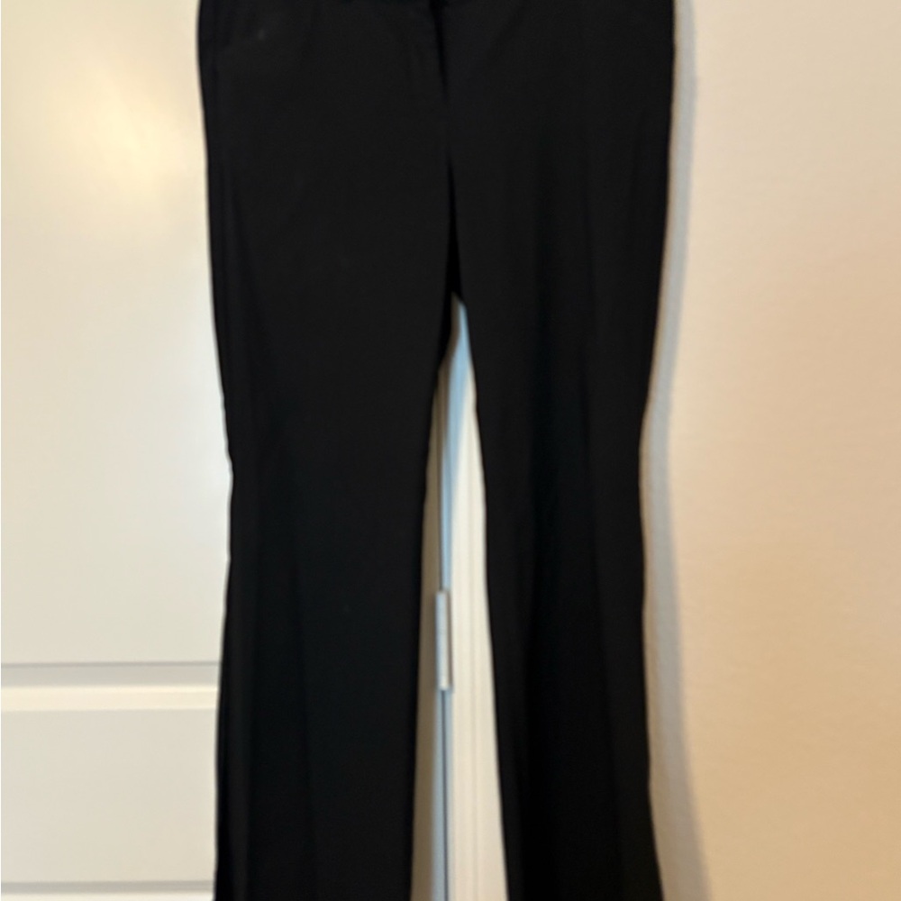 The Limited Black Straight Leg Pants Size 8 Short